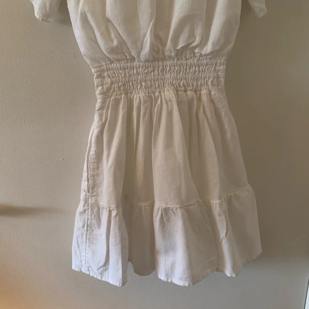 Women’s Abercrombie & Fitch White Dress size xs